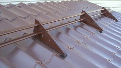 Снегозадержатель трубчатый Русь Premium (оцинкованный) для м/ч, г/ч, профнастила (4 опоры) 3м Цинк